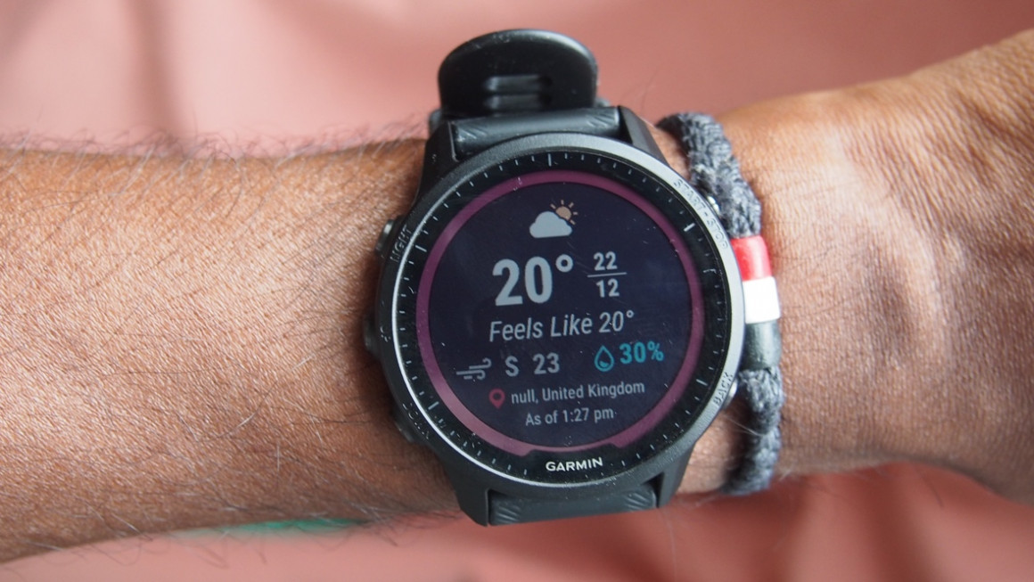 Garmin Forerunner 955 smart features data