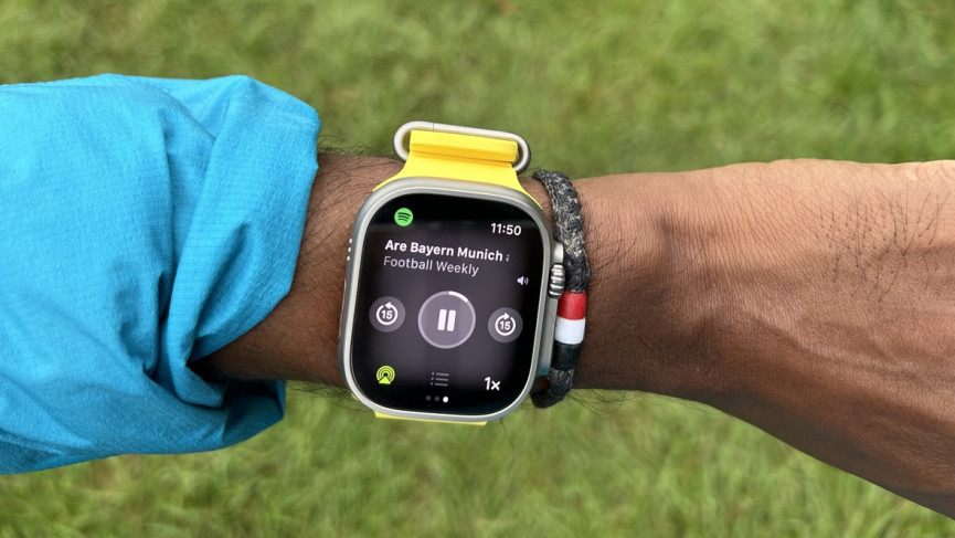 Apple Watch Ultra spotify control