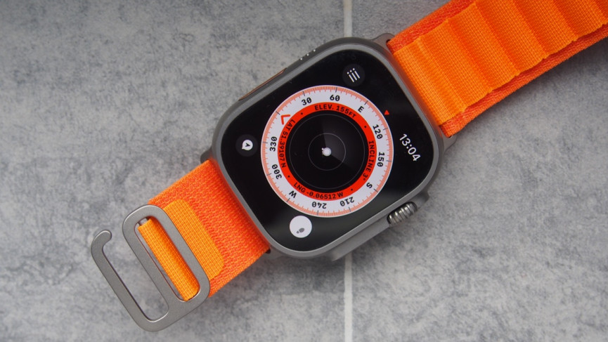 Apple Watch Ultra compass view
