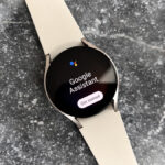 How to change Bixby for Google Assistant on Galaxy Watc...